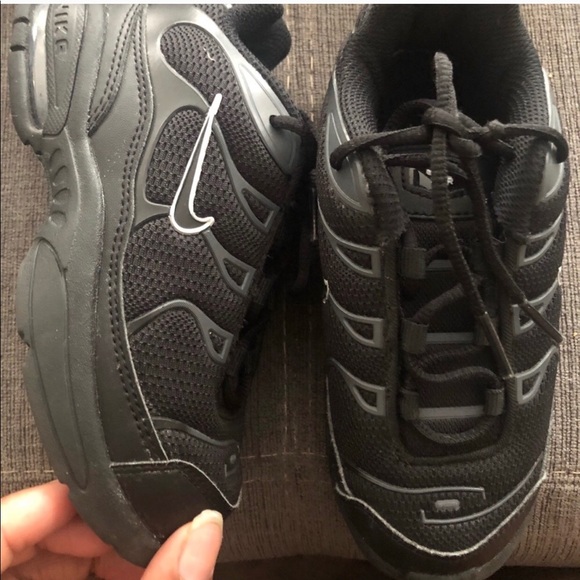 Kids Nike Air Max Plus - Picture 2 of 3